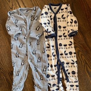 Set of two Monica + Andy rompers